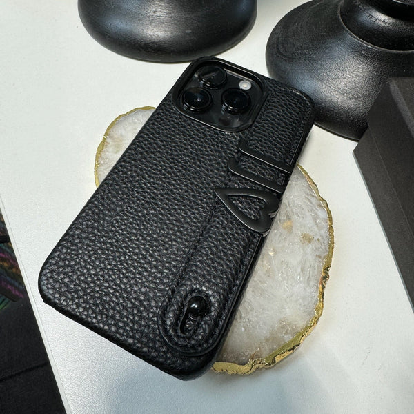 Manhattan Black Trim Case